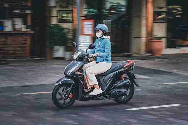 海角网页版实时热搜不完全统计：彩蛋揭秘快闪阅读